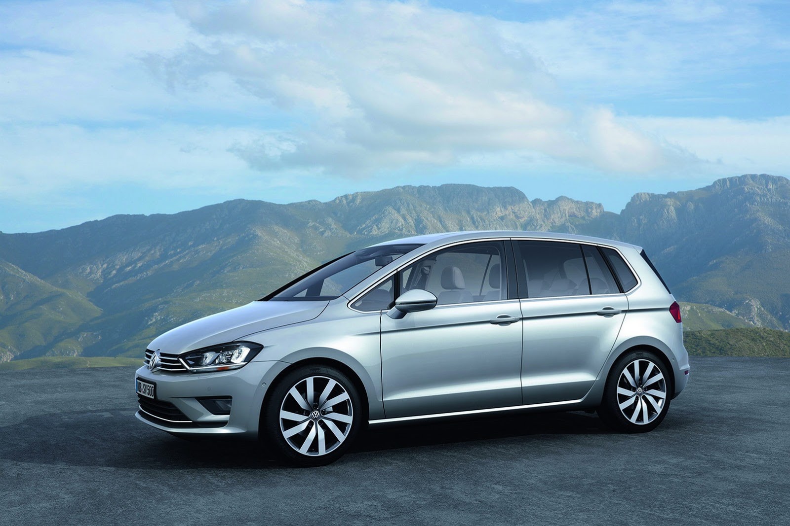 Frankfurt Motor Show 2013, VW Golf Sportsvan: VW Golf Sportsvan : Pengganti VW Golf Plus