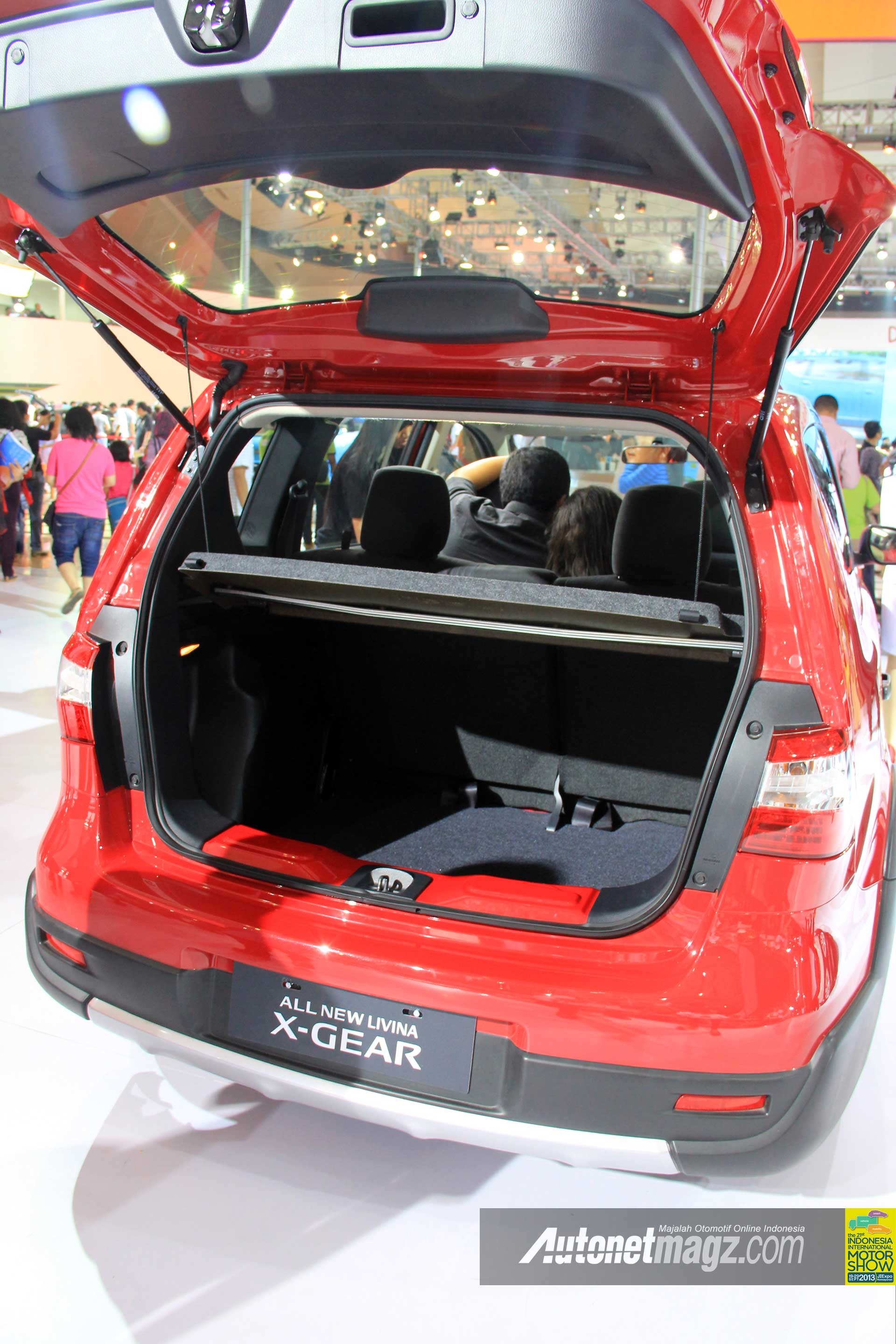 IIMS 2013, bagasi luas Nissan All-new Livina X-Gear: Kembalinya Nissan Livina X-Gear Facelift di IIMS 2013