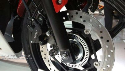 Honda CBR300R Diluncurkan di China! Honda CBR300R Diluncurkan di China!