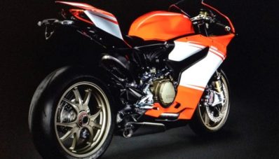 Ducati 1199 Panigale Superleggera Mulai Menampakkan Diri. Ducati 1199 Panigale Superleggera Mulai Menampakkan Diri.