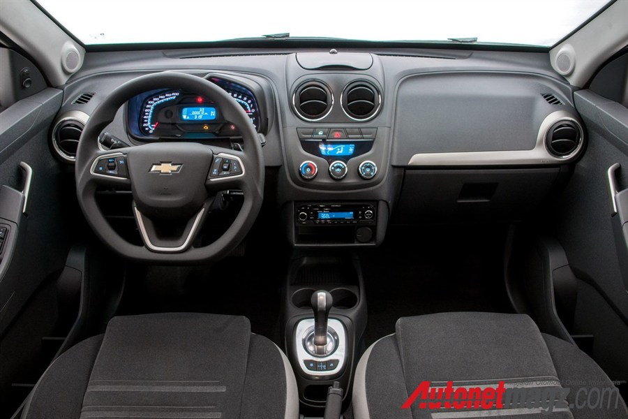 Chevrolet, Chevrolet Agile 2014 cabin: Chevrolet Agile : Cocok Nih Buat Lawan Suzuki Splash!