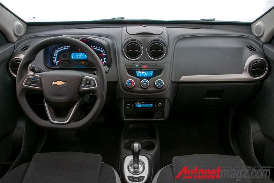Chevrolet, Chevrolet Agile 2014 dashboard: Chevrolet Agile : Cocok Nih Buat Lawan Suzuki Splash!