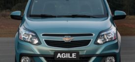 Chevrolet Agile 2014 side