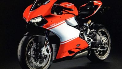 Ducati 1199 Panigale Superleggera Mulai Menampakkan Diri. Ducati 1199 Panigale Superleggera Mulai Menampakkan Diri.