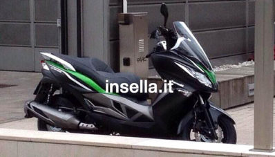 Motor Matik Kawasaki J300 Penantang TMax Motor Matik Kawasaki J300 Penantang TMax