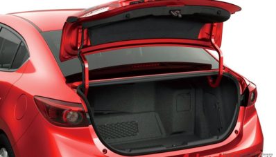 Mazda 3 Hybrid Hadir di Jepang Dengan Nama Mazda Axela Hybrid Mazda 3 Hybrid Hadir di Jepang Dengan Nama Mazda Axela Hybrid