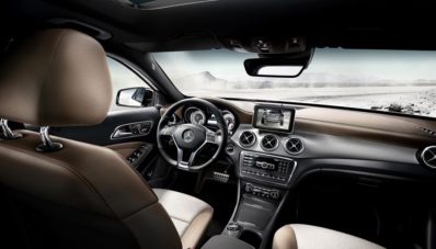 Penjualan Mercedes-Benz GLA Perdana Ditandai Dengan Edition 1 Penjualan Mercedes-Benz GLA Perdana Ditandai Dengan Edition 1