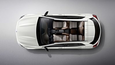 Penjualan Mercedes-Benz GLA Perdana Ditandai Dengan Edition 1 Penjualan Mercedes-Benz GLA Perdana Ditandai Dengan Edition 1