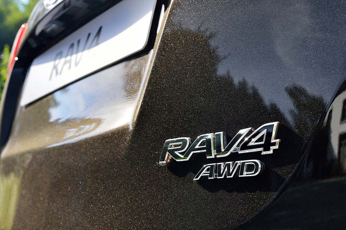 International, Toyota Rav4 AWD 2014: Toyota Rav4 Facelift 2014 Hadir di Inggris