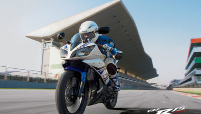 Yamaha R15 Indonesia Akan Hadir Tahun Depan! Yamaha R15 Indonesia Akan Hadir Tahun Depan!