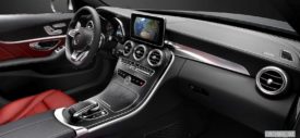 Mercedes-Benz Segera Kuasai 20% Saham Aston Martin