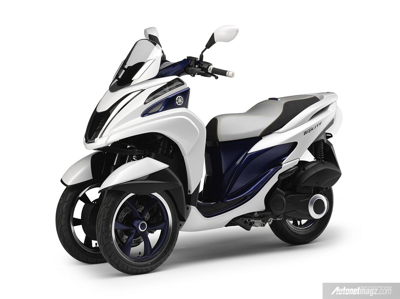 3 Wheels Scooter Yamaha Tricity 2014