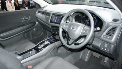 Ternyata Honda Jazz Crossover Itu Dinamakan Honda Vezel!