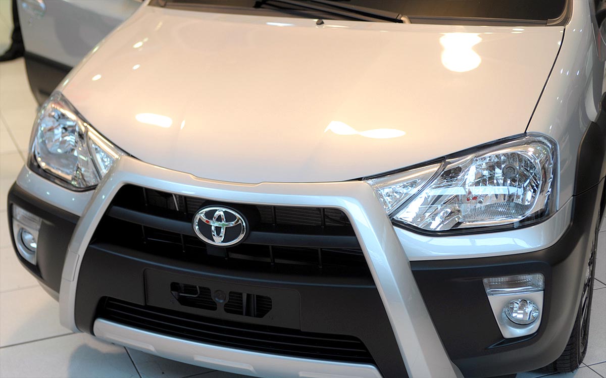 International, Fascia depan Toyota Etios Cross: Toyota Etios Cross : Nih Toyota Etios Crossover Berkumis Lele [Gallery Foto]