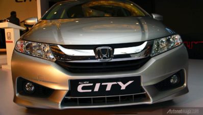 Melihat Lebih Detil All-new Honda City 2014 Melihat Lebih Detil All-new Honda City 2014