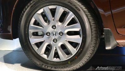 Honda Mobilio Prestige 2014 Hari Ini Resmi Diluncurkan Honda Mobilio Prestige 2014 Hari Ini Resmi Diluncurkan