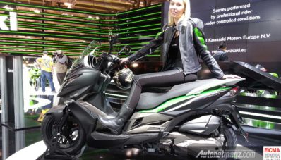 Foto Skuter Matik Kawasaki J300 Langsung dari EICMA Foto Skuter Matik Kawasaki J300 Langsung dari EICMA