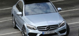 Mercedes-Benz-E63-Estate-Interior-Dashboard