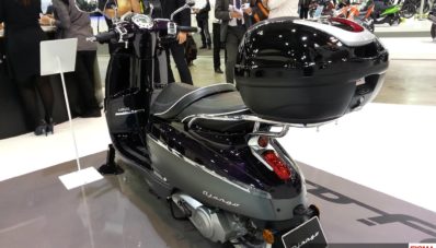 Peugeot Django : Skutik Retro Peugeot Yang Unik Menggoda di EICMA 2013 Peugeot Django : Skutik Retro Peugeot Yang Unik Menggoda di EICMA 2013