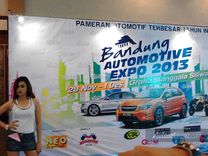 Nasional, Pemilihan miss Bandung Automotive Expo 2013: Hari Ini Bandung Automotive Expo 2013 Resmi Dibuka