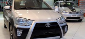 Fascia depan Toyota Etios Cross