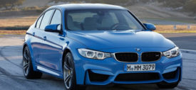 BMW M3 biru