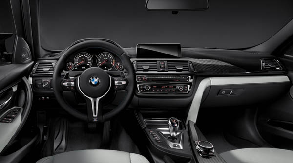 BMW, Dashboard BMW M4: Selain M3, Foto BMW M4 Juga Bocor di Internet
