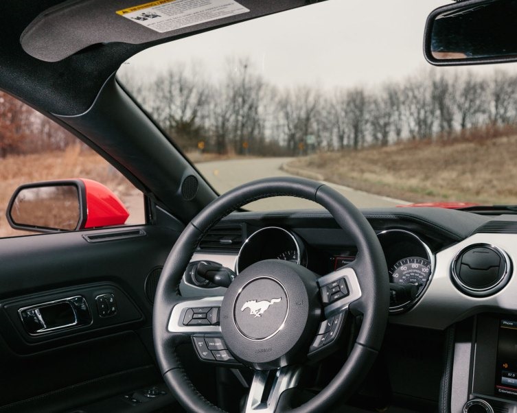 Ford, Dashboard Ford Mustang 2015: Gambar Ford Mustang 2014 Sudah Bocor di Internet