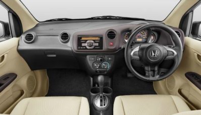 Galeri Foto dan Gambar Honda Mobilio [with Video]