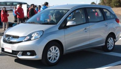 Galeri Foto dan Gambar Honda Mobilio [with Video]