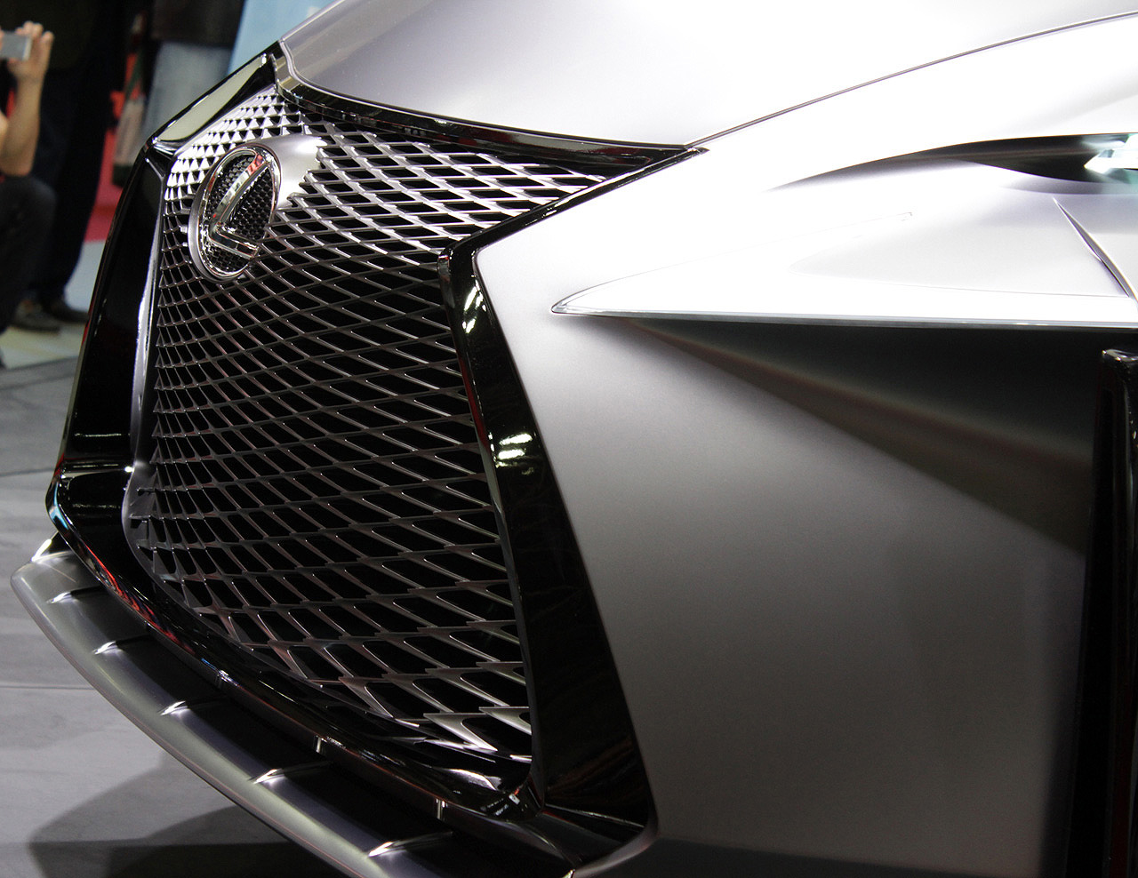 International, Lexus NX frille: Lexus NX Crossover Concept Akan Hadir di Detroit Motor Show 2014