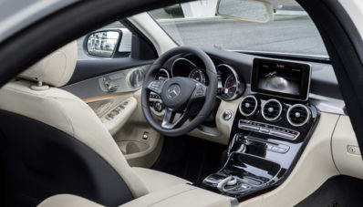 Galeri Foto : Mercedes Benz C-Class 2014 W205 Galeri Foto : Mercedes Benz C-Class 2014 W205
