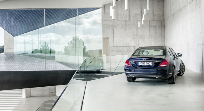 International, Mercedes-Benz C 300 BlueTEC HYBRID, Exclusive Line, Cavansitblau: Galeri Foto : Mercedes Benz C-Class 2014 W205