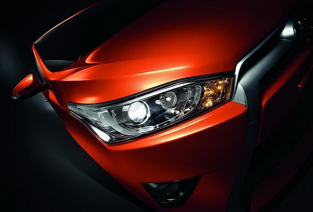 Mobil Baru, New Toyota Yaris headlamp: Galeri Foto New Toyota Yaris 2014 “Lele”
