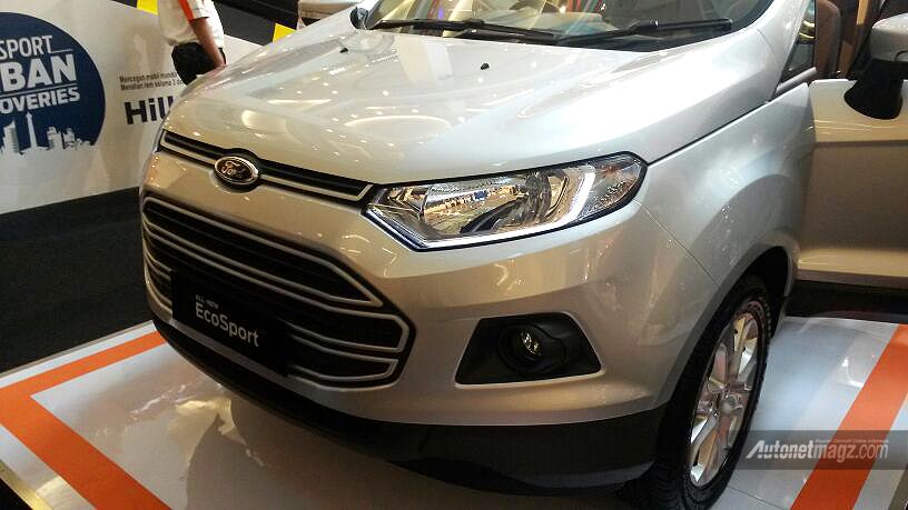Ford, Ford EcoSport warna silver: Ford EcoSport Indonesia Memulai Debut Dengan Kontes Urban Discoveries!