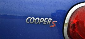 Jok belakang MINI Cooper S Paceman