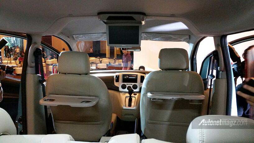 Nasional, Monitor_kabin_New_Nissan_Evalia_facelift_2014: New Nissan Evalia Facelift 2014 Interiornya Makin Mewah