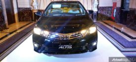 Toyota Corolla Altis 2014 head unit