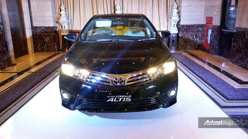 Mobil Baru, Toyota All new Corolla Altis 2014: All New Toyota Corolla Altis 2014 Diluncurkan di Indonesia!