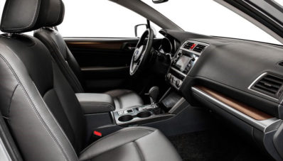 Foto Subaru Legacy 2015 Versi Produksi Sudah Beredar Foto Subaru Legacy 2015 Versi Produksi Sudah Beredar