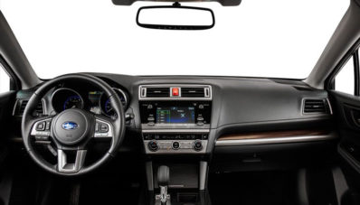 Foto Subaru Legacy 2015 Versi Produksi Sudah Beredar Foto Subaru Legacy 2015 Versi Produksi Sudah Beredar