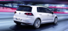 VW Golf GTE Plug In Hybrid Wallpaper