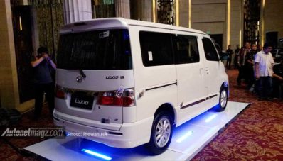 Gallery Foto Daihatsu Luxio Facelift 2014 and Impresi Pertama Gallery Foto Daihatsu Luxio Facelift 2014 and Impresi Pertama