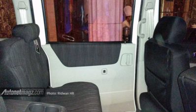 Gallery Foto Daihatsu Luxio Facelift 2014 and Impresi Pertama Gallery Foto Daihatsu Luxio Facelift 2014 and Impresi Pertama