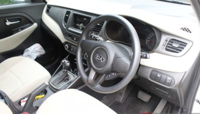 Review KIA Carens 2013 Test Drive by AutonetMagz [with Video]