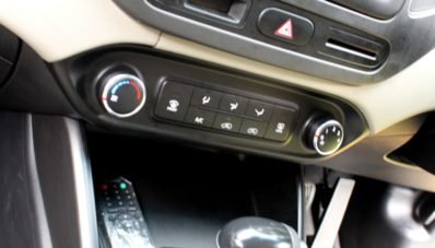 Review KIA Carens 2013 Test Drive by AutonetMagz [with Video]