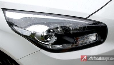 Review KIA Carens 2013 Test Drive by AutonetMagz [with Video]