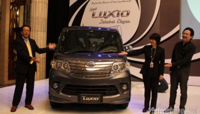 Gallery Foto Daihatsu Luxio Facelift 2014 and Impresi Pertama Gallery Foto Daihatsu Luxio Facelift 2014 and Impresi Pertama