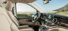 Mercedes Benz V-Class interior