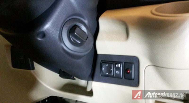 Nissan, Nissan Evalia Facelift Keyless Entry: First Impression Review Nissan Evalia Facelift 2014